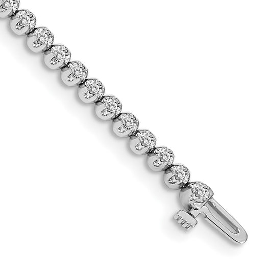 Exclusive 14K White Gold Diamond Tennis Bracelet - Stylish Luxury Value