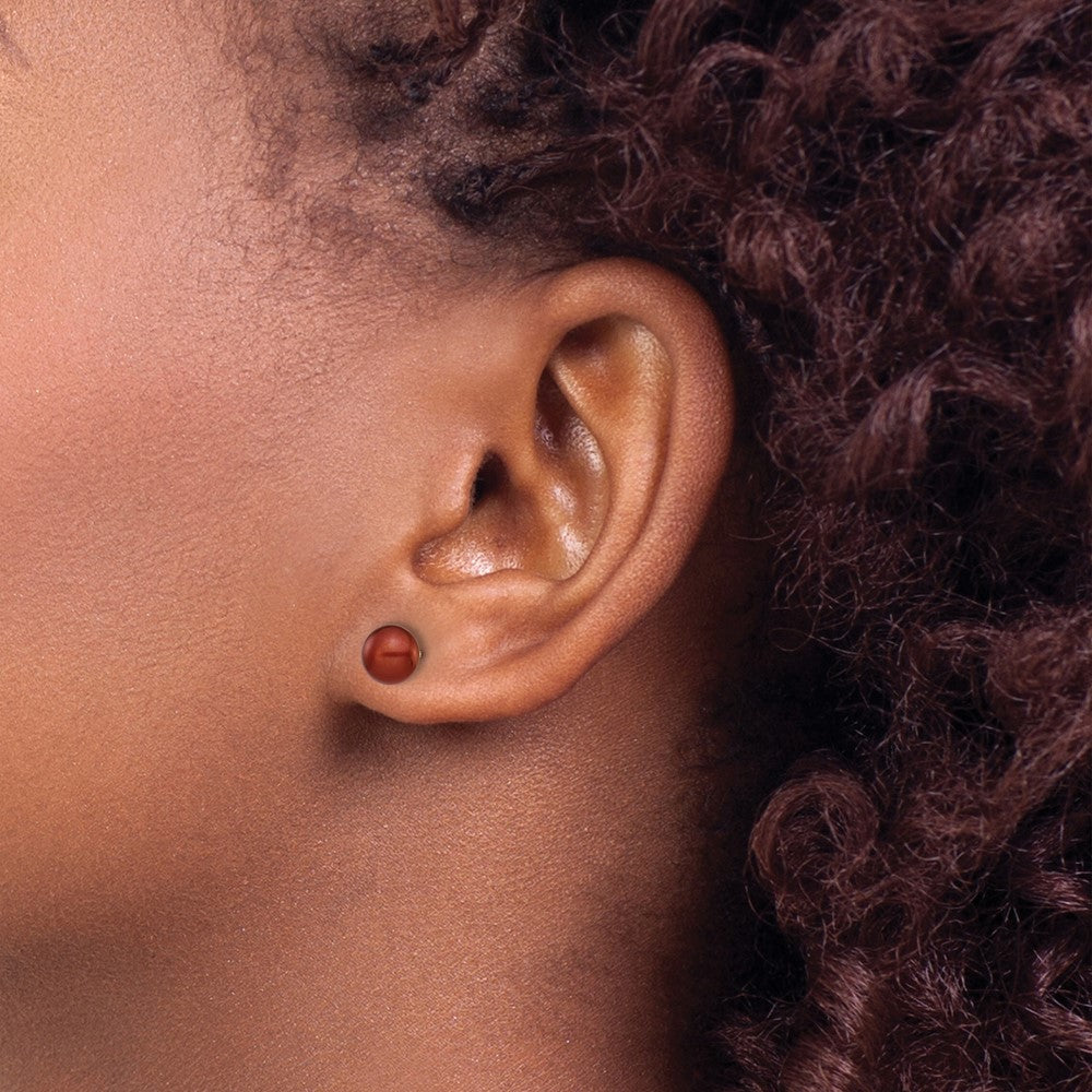 Buy Stylish 14K Gold Freshwater Pearl Stud Earrings - 6-7mm Luxury Value