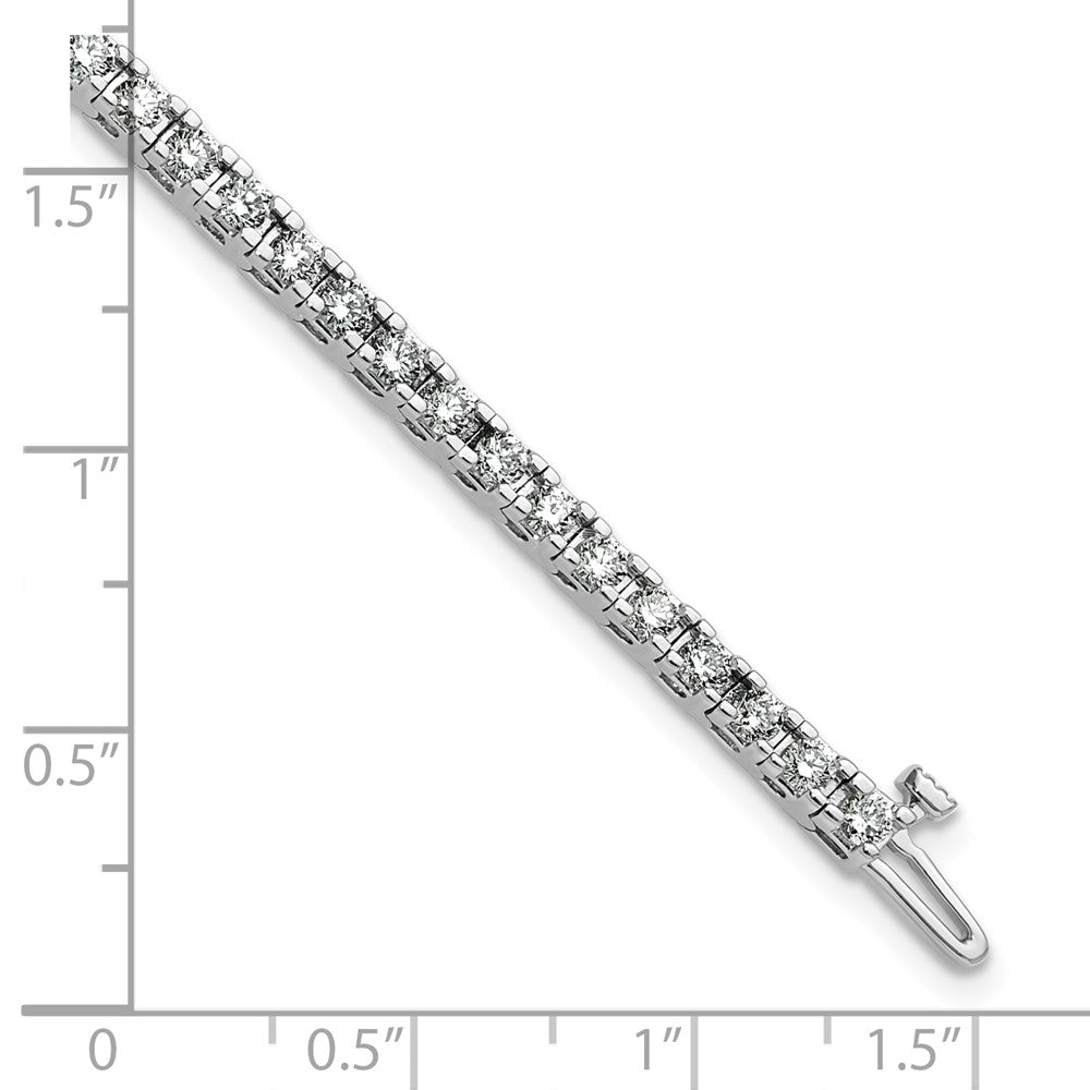 Shop High-Quality 14K White Gold Diamond Tennis Bracelet - Stylish Value at 7.5