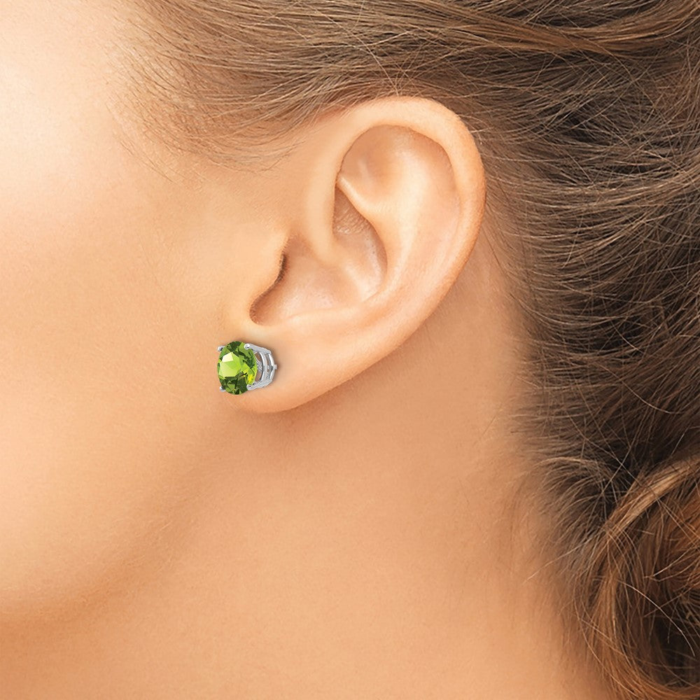 High-Quality 14K White Gold 8mm Peridot Stud Earrings - Stylish Luxury Value