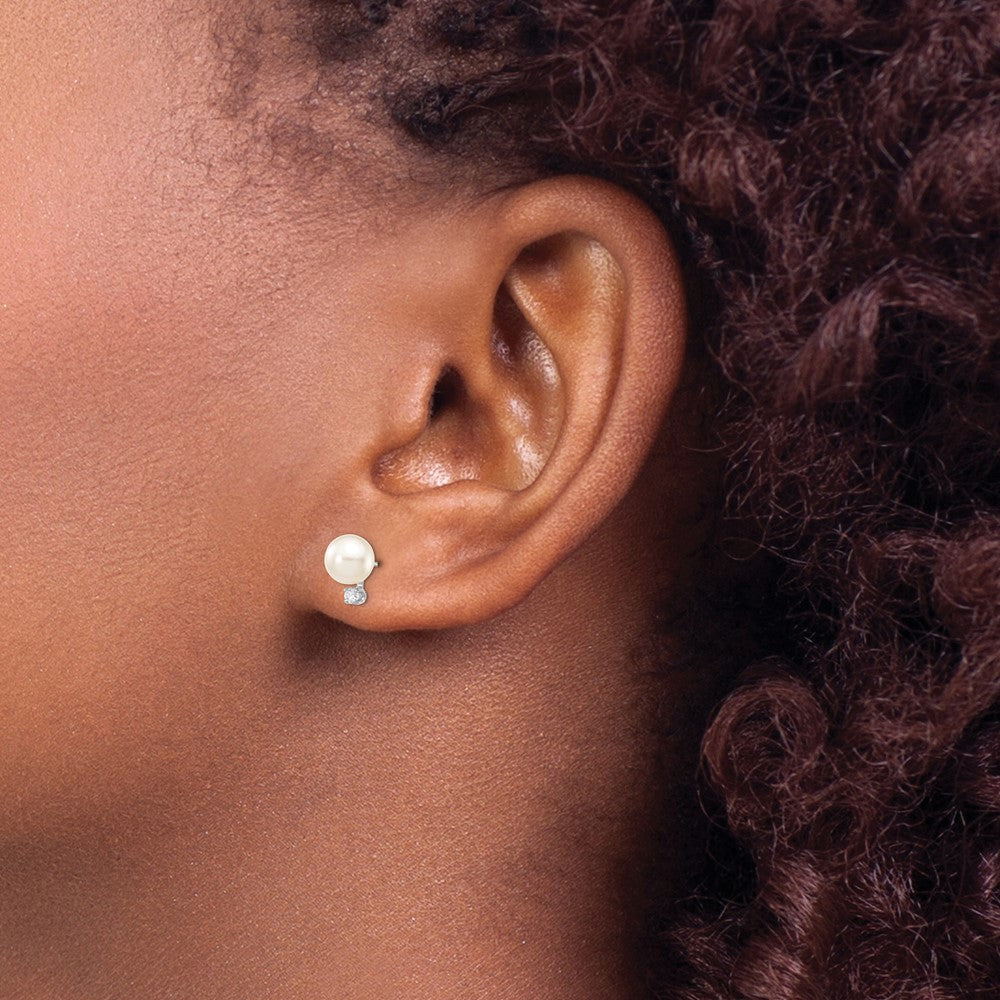 Exclusive 14K White Gold 7-8mm Akoya Pearl & 0.10 Carat Diamond Studs - Stylish Value