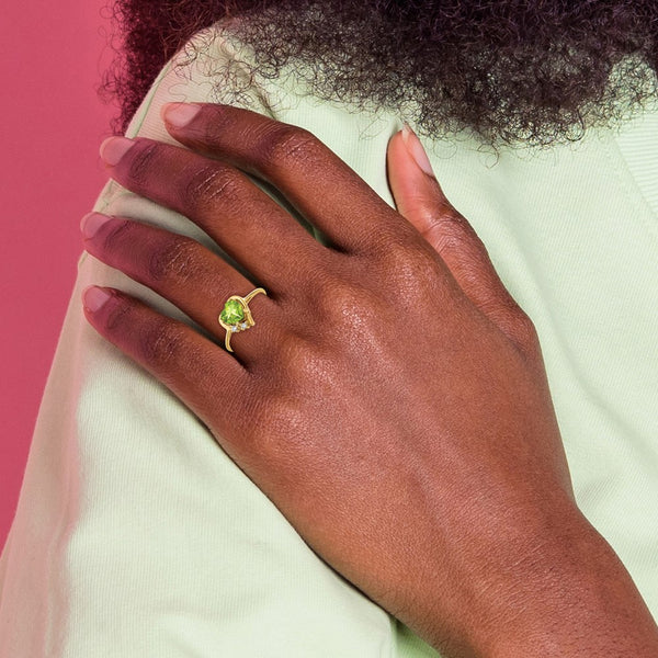 Shop Stylish 14K Gold 6mm Heart-Shaped Peridot AA Diamond Ring - Luxury Value