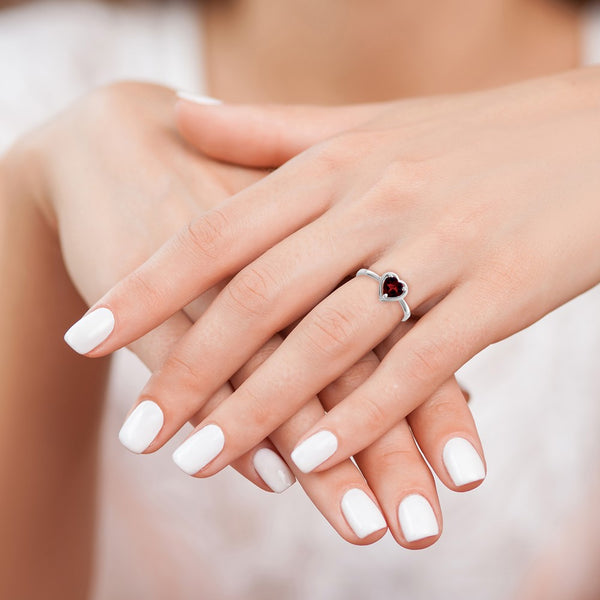 14K White Gold 6mm Heart-Shaped Garnet Ring