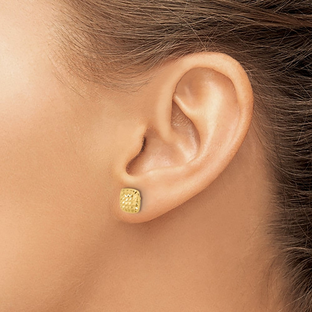 High-Quality 14K Diamond-Cut Square Stud Earrings - Stylish Value Addition